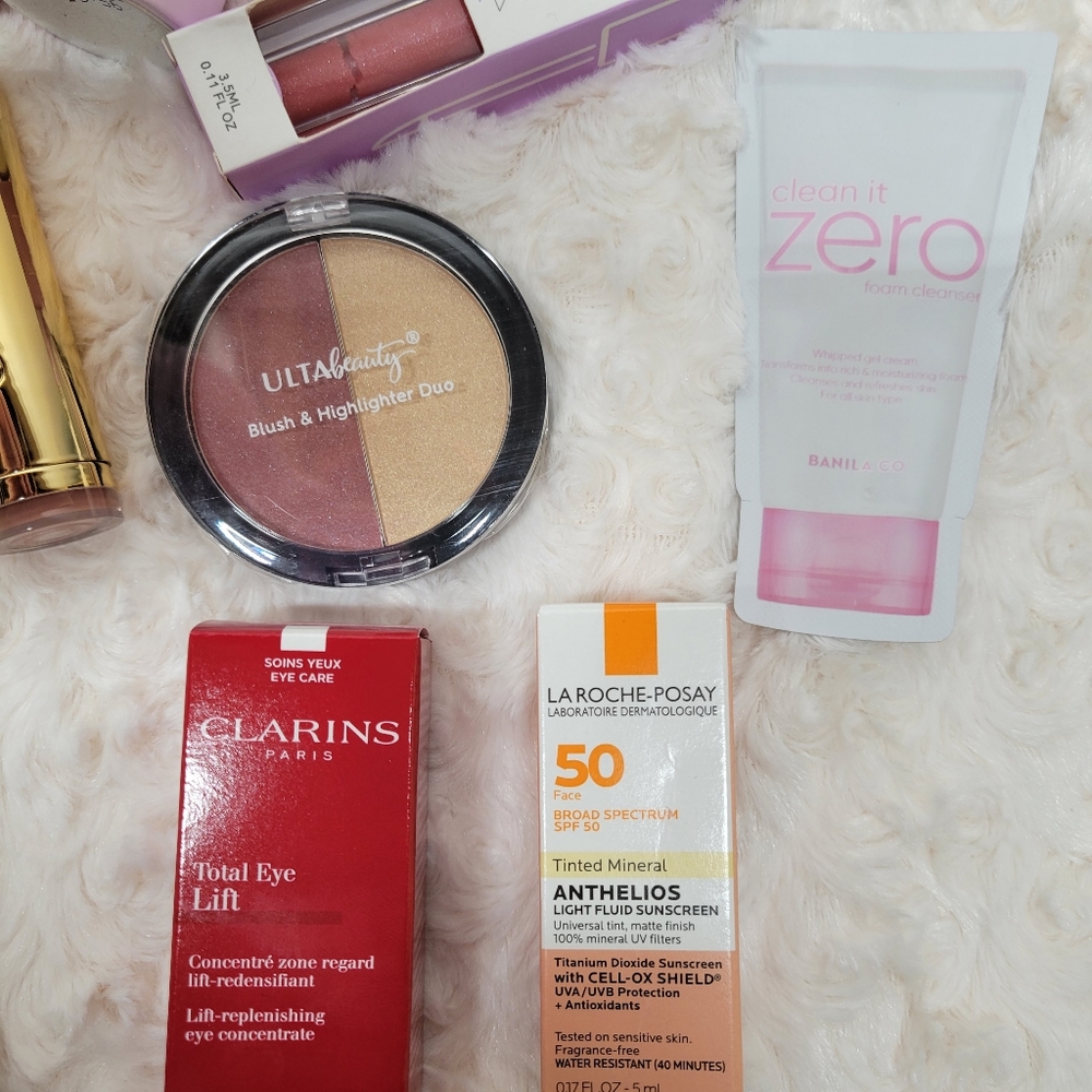 SOLD     Beauty Stocking Stuffers - Picture 7 of 10